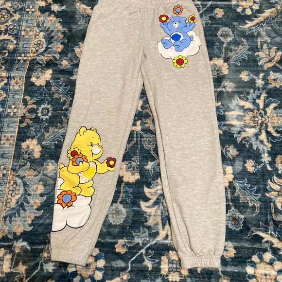 Care Bears sweatpants - Picture 3 of 4